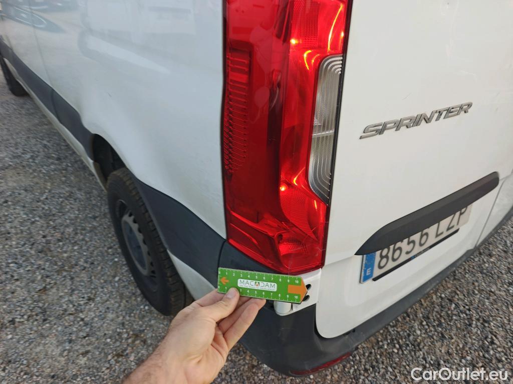  Mercedes  Sprinter MERCEDES-BENZ  / 2018 / 4P / furgón 311 CDI MEDIO 3.5T T. ALTO TD #11