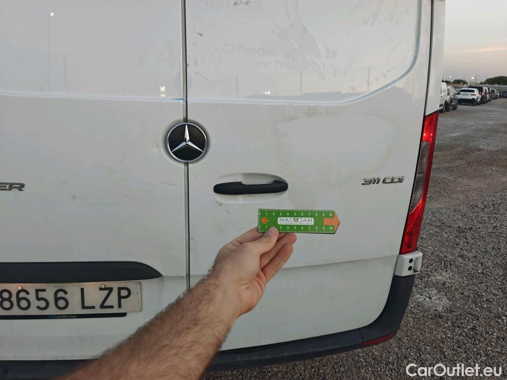  Mercedes  Sprinter MERCEDES-BENZ  / 2018 / 4P / furgón 311 CDI MEDIO 3.5T T. ALTO TD #8