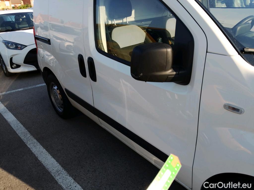  Fiat  Fiorino FIAT  / 2016 / 4P / furgón derivado de turismo Cargo SX N1 1.3 MJet 70 kW (95 CV) #9