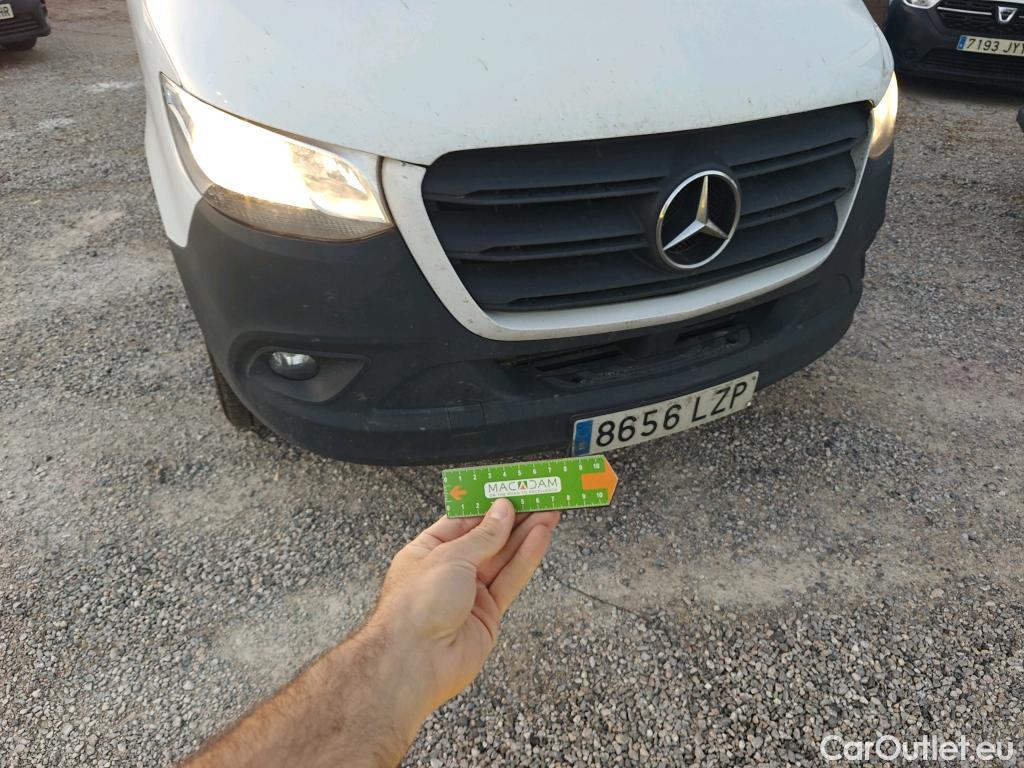  Mercedes  Sprinter MERCEDES-BENZ  / 2018 / 4P / furgón 311 CDI MEDIO 3.5T T. ALTO TD #31