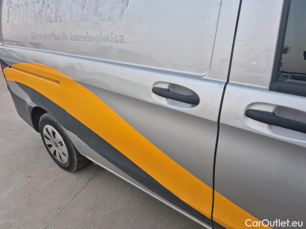  Mercedes  Vito MERCEDES-BENZ  / 2014 / 4P / furgón 111 CDI Larga #11