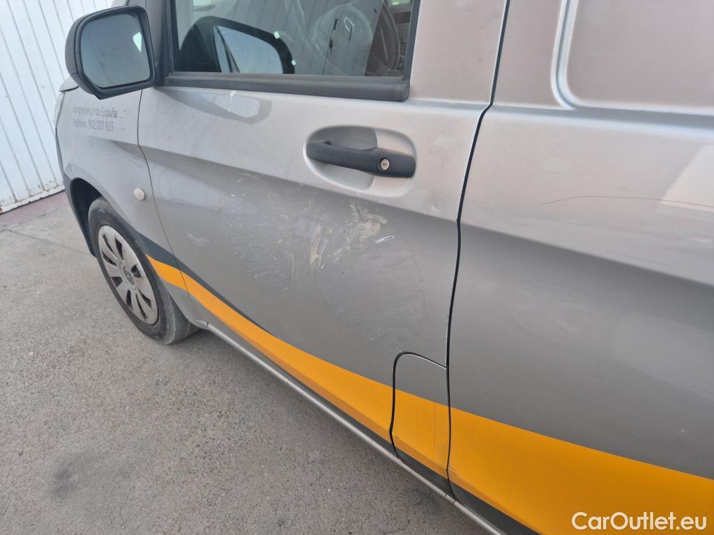  Mercedes  Vito MERCEDES-BENZ  / 2014 / 4P / furgón 111 CDI Larga #27
