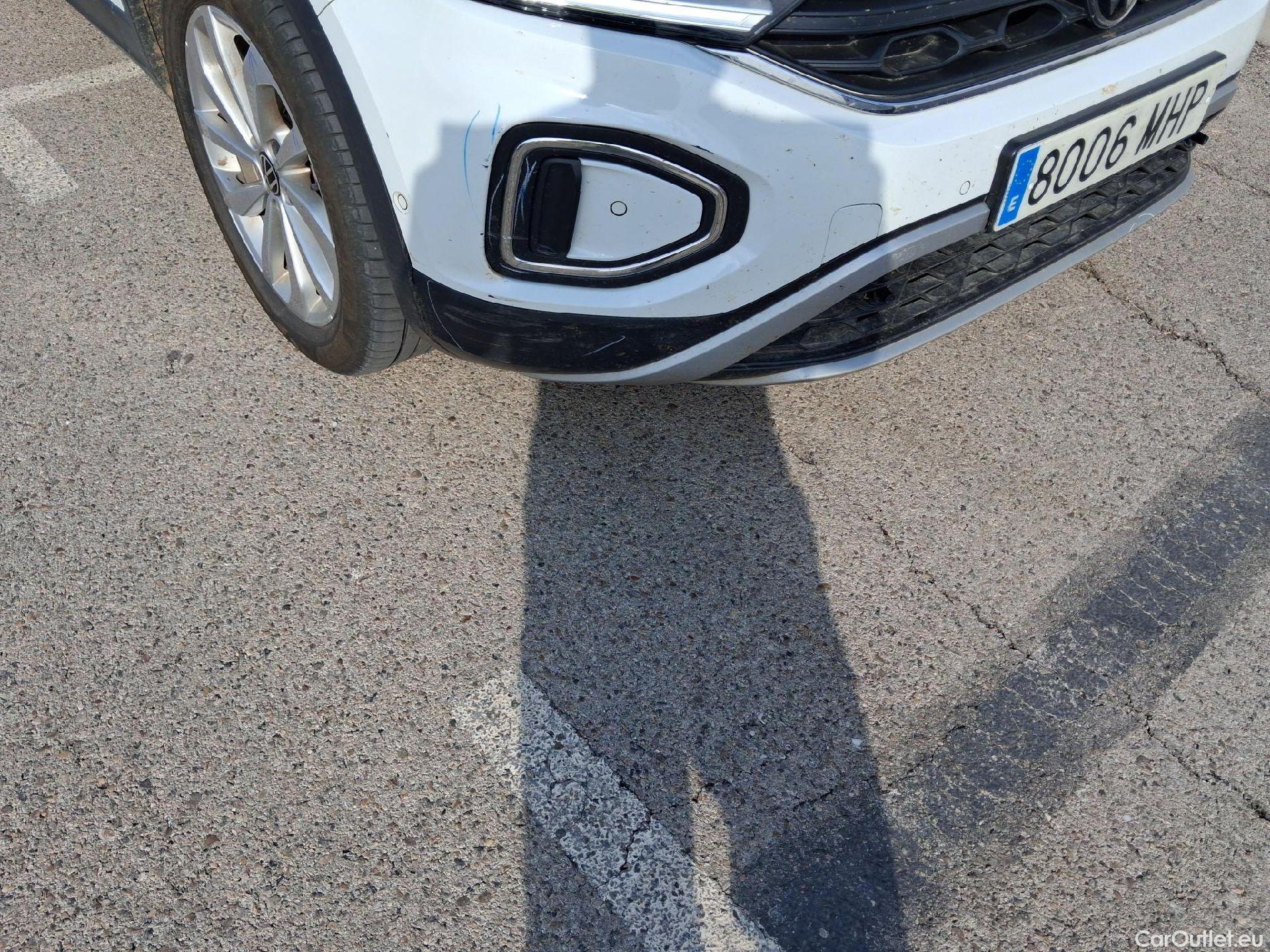  Volkswagen  T-ROC VOLKSWAGEN  / 2021 / 5P / todoterreno Life 2.0 TDI 85kW (115CV) #8