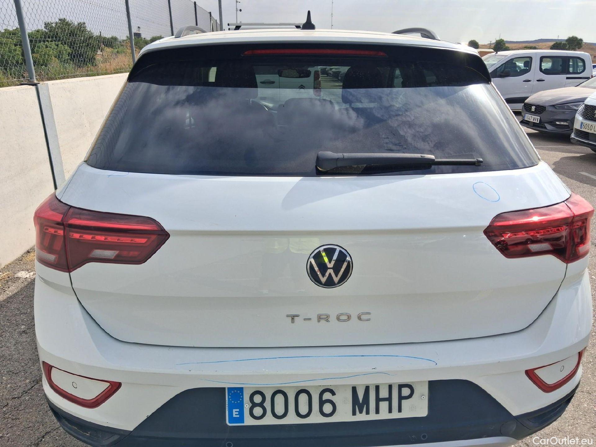  Volkswagen  T-ROC VOLKSWAGEN  / 2021 / 5P / todoterreno Life 2.0 TDI 85kW (115CV) #42