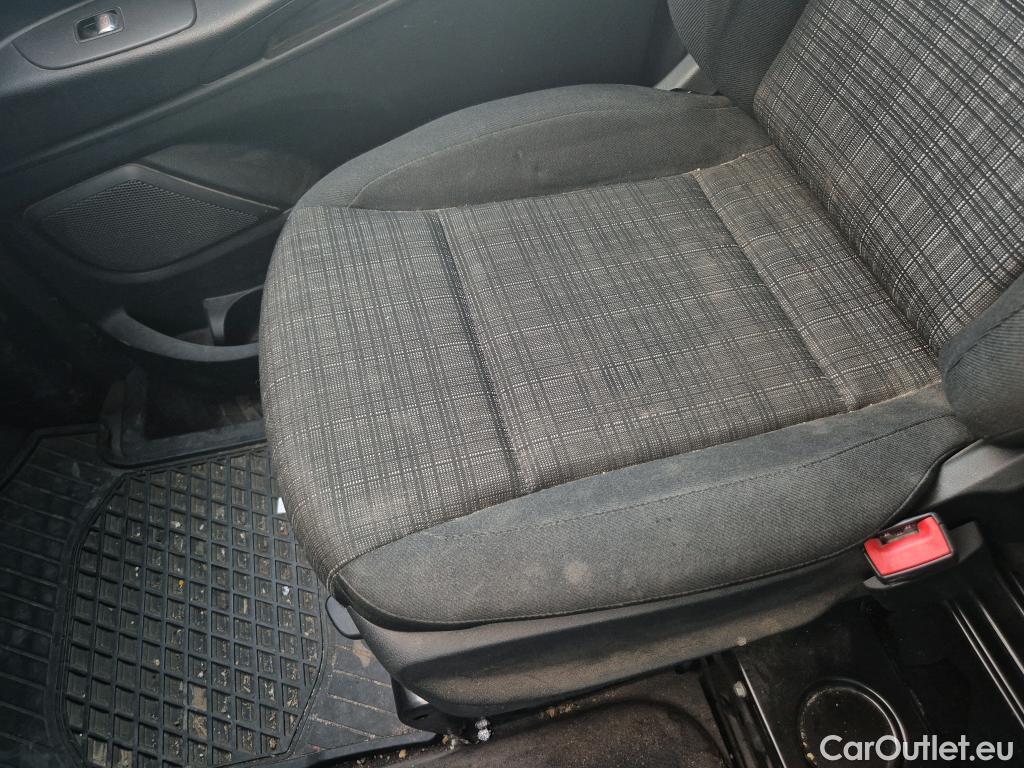  Mercedes  Vito MERCEDES-BENZ  / 2014 / 4P / furgón 111 CDI Larga #4