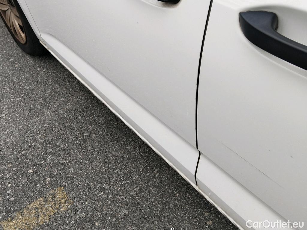  Volkswagen  Caddy VOLKSWAGEN  Kombi 2.0 TDI 75kW (102CV) #42