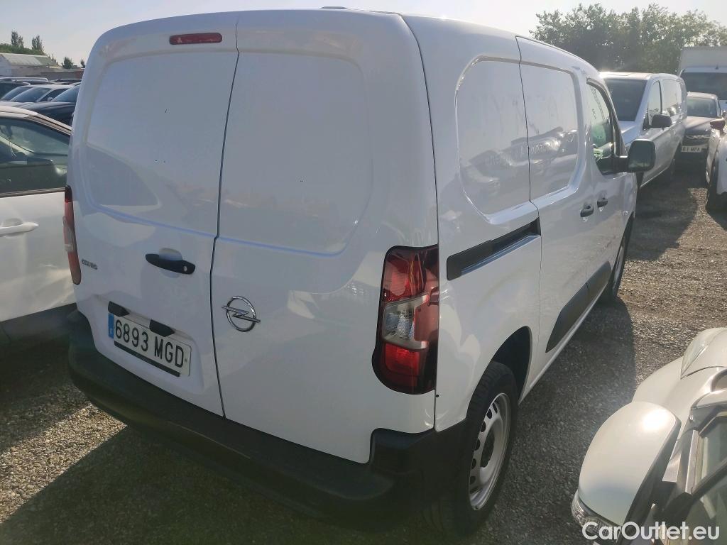  Opel  Combo OPEL  / 2018 / 3P / furgón derivado de turismo Cargo L 1000kg Diesel 1.5 100HP S&S MT E (AC) #10