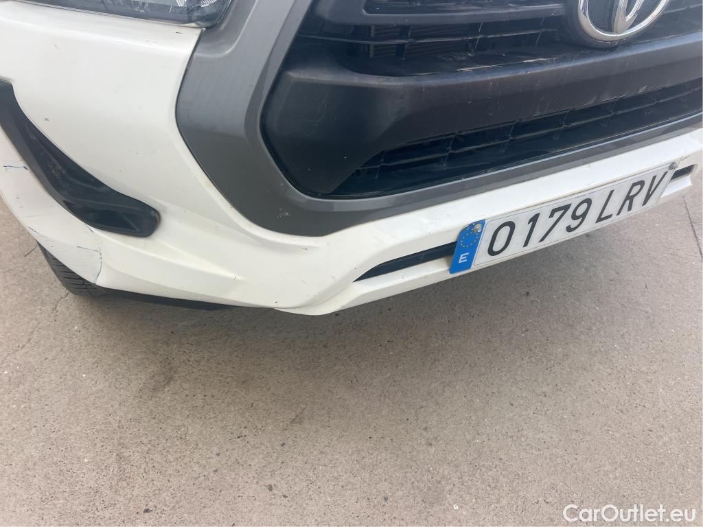  Toyota  Hilux TOYOTA  / 2020 / 4P / pickup 2.4 D-4D Cabina Doble GX #35