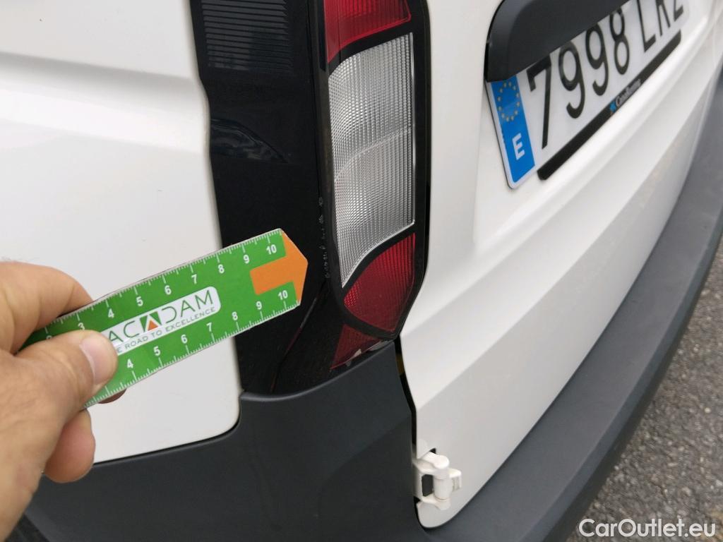  Volkswagen  Caddy VOLKSWAGEN  Kombi 2.0 TDI 75kW (102CV) #45
