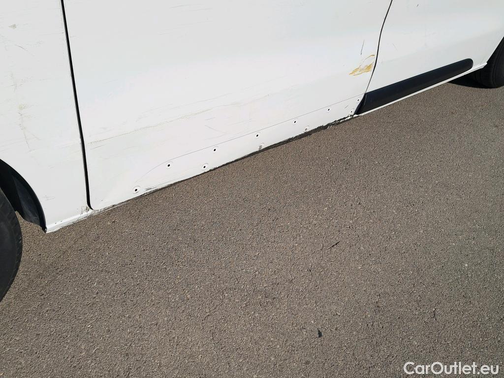  Opel  Vivaro OPEL  / 2019 / 4P / furgón 1.5 Diésel 74kW (100CV) M Std Express (AC) #33