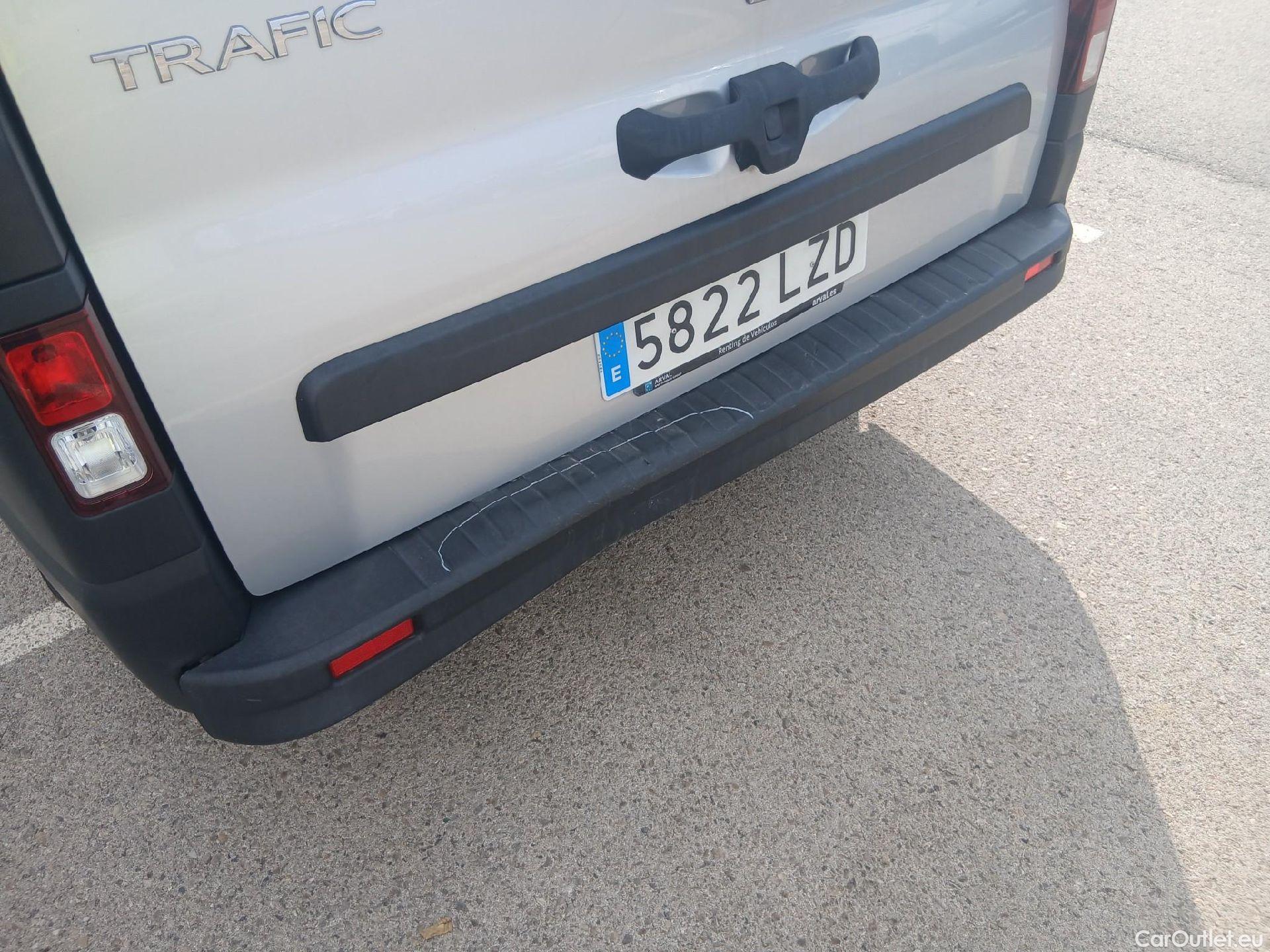  Renault  Trafic RENAULT  / 2021 / 4P / combi Combi 9 Energy Blue dCi 81 kW (110CV) #9