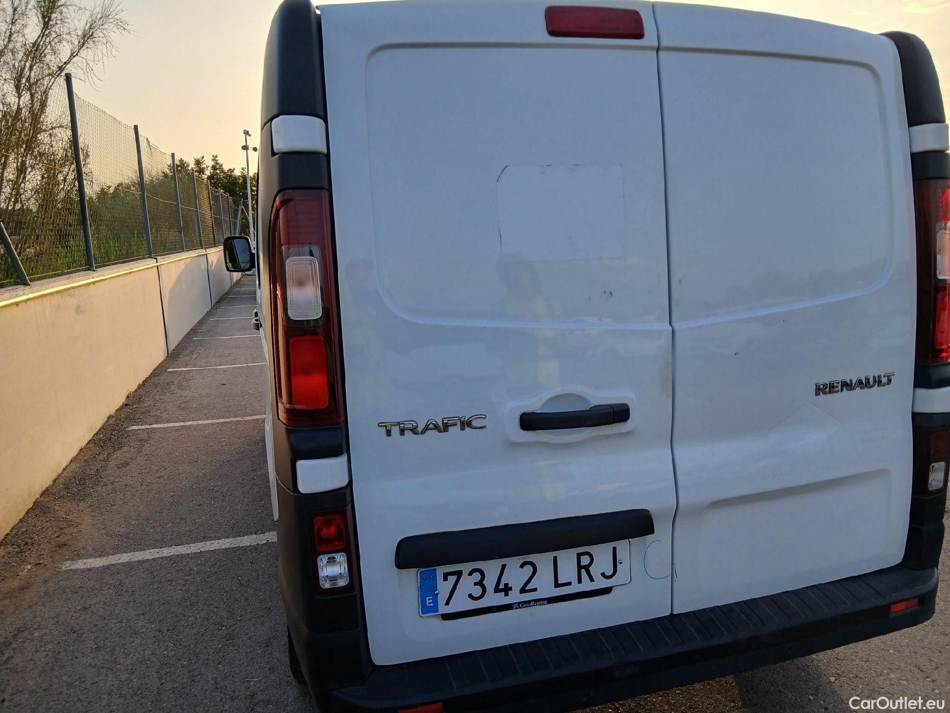  Renault  Trafic RENAULT  / 2019 / 4P / furgón Doble Cabina 27 L1 Energy BluedCi 88 kW #12