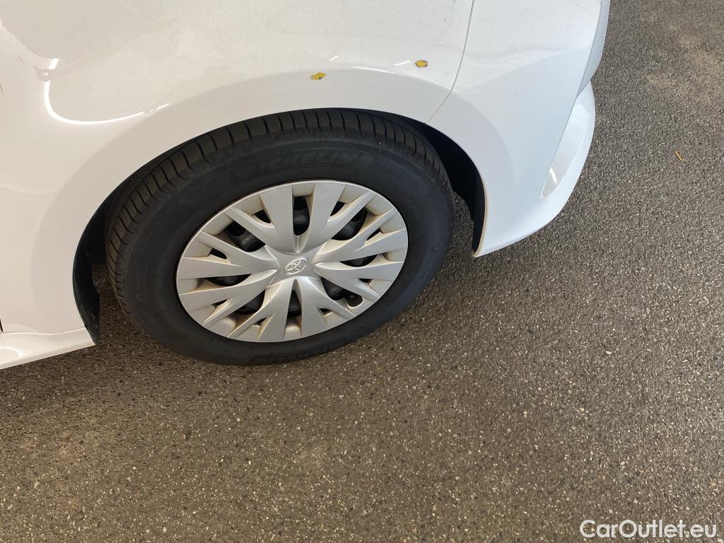  Toyota  Yaris TOYOTA  Hybride / 2019 / 5P / Berline Hybride 116h Dynamic Business Beyond Zer #15