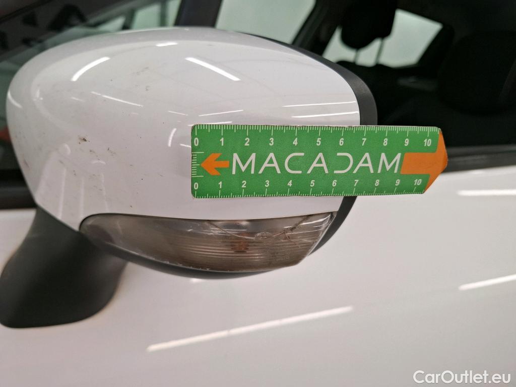  Renault  Clio  IV Air MediaNav 1.5 dCi 75CV BVM5 E6 #22