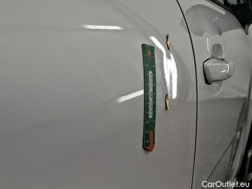  Citroen  C3  Société Feel 1.5 BlueHDI 100CV BVM6 E6dT #8
