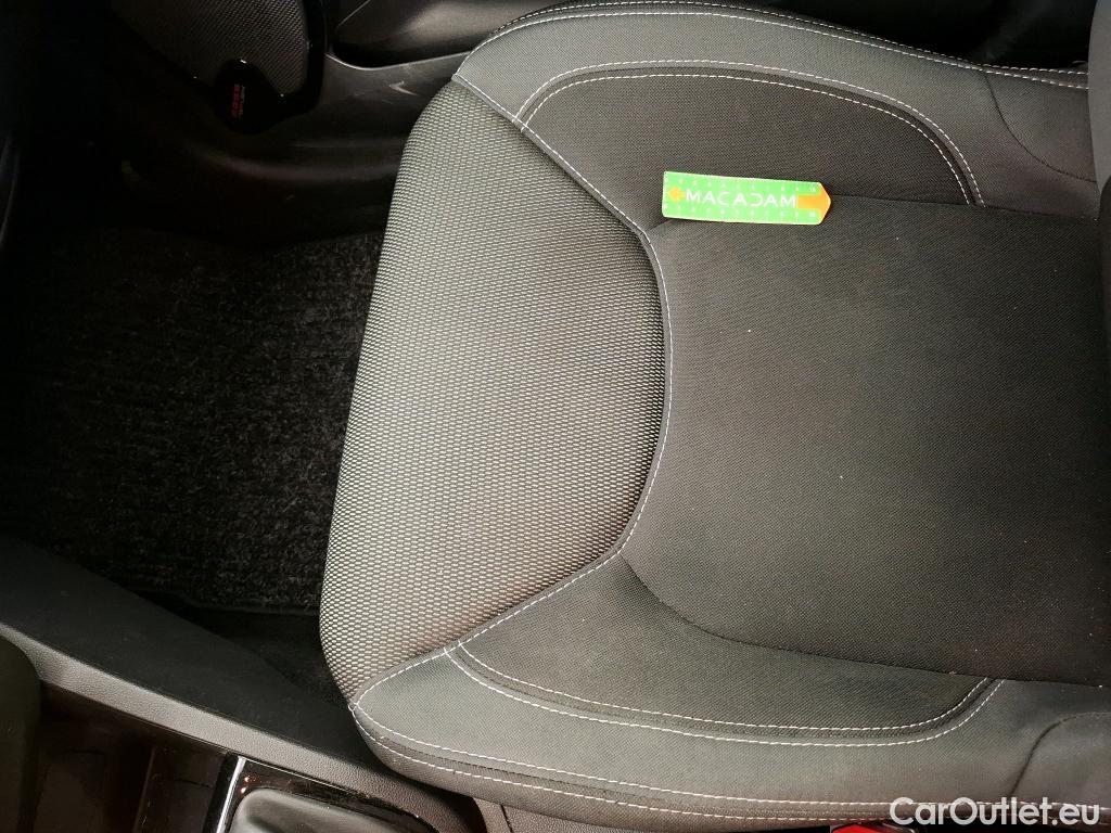  Renault  Clio  IV Air MediaNav 1.5 dCi 75CV BVM5 E6 #26