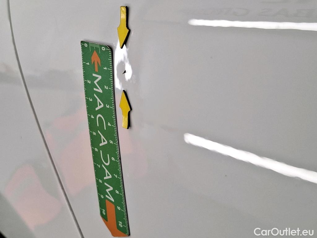  Renault  Clio  IV Air MediaNav 1.5 dCi 75CV BVM5 E6 #39