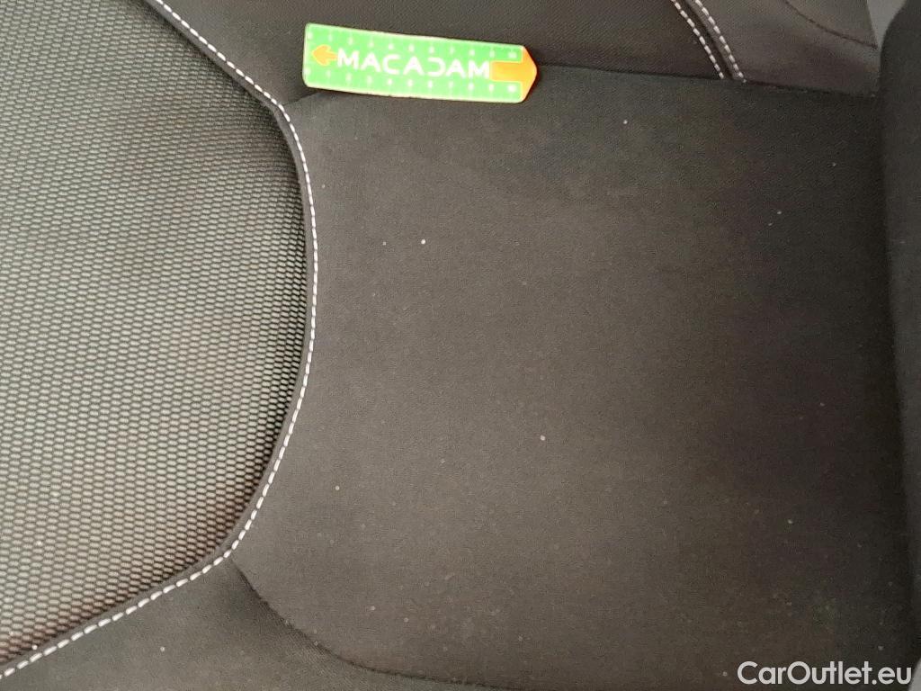  Renault  Clio  IV Air MediaNav 1.5 dCi 75CV BVM5 E6 #27