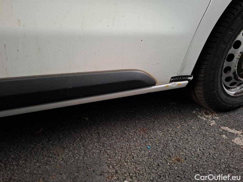 Citroen  Jumpy CITROEN  VU 4p Fourgon Taille M BlueHDi 120 BVM6 Business #32