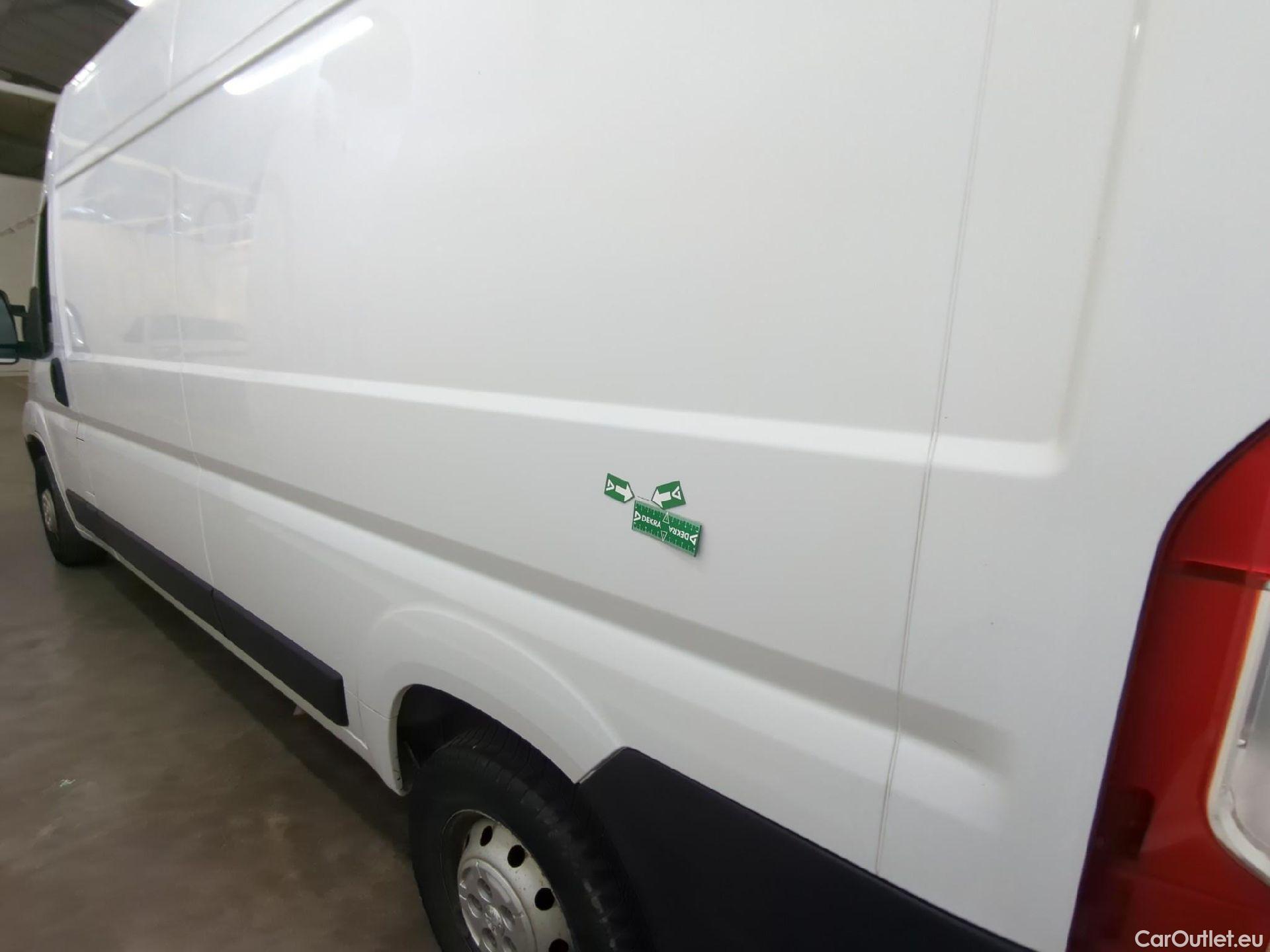  Peugeot  Boxer  Fourgon Surélevé 333 L3H2 Premium BlueHDi 120 Start&Stop 2.2 HDi 120CV BVM6 E6d #35