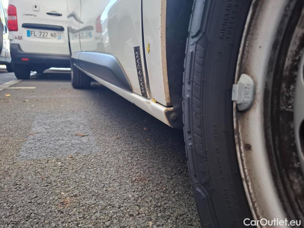 Citroen  Jumpy CITROEN  VU 4p Fourgon Taille M BlueHDi 120 BVM6 Business #24
