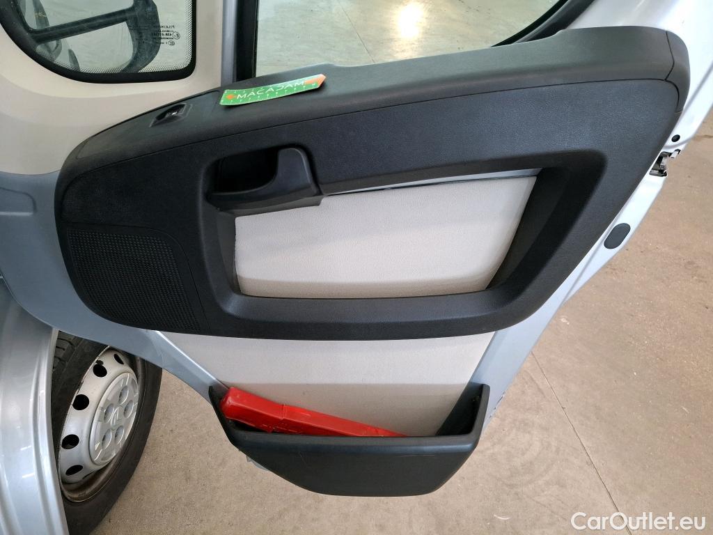  Citroen  Jumper CITROEN  / 2014 / 4P / Fourgon tôlé 30 L2H2 BlueHDi 130 BVM6 Business #30