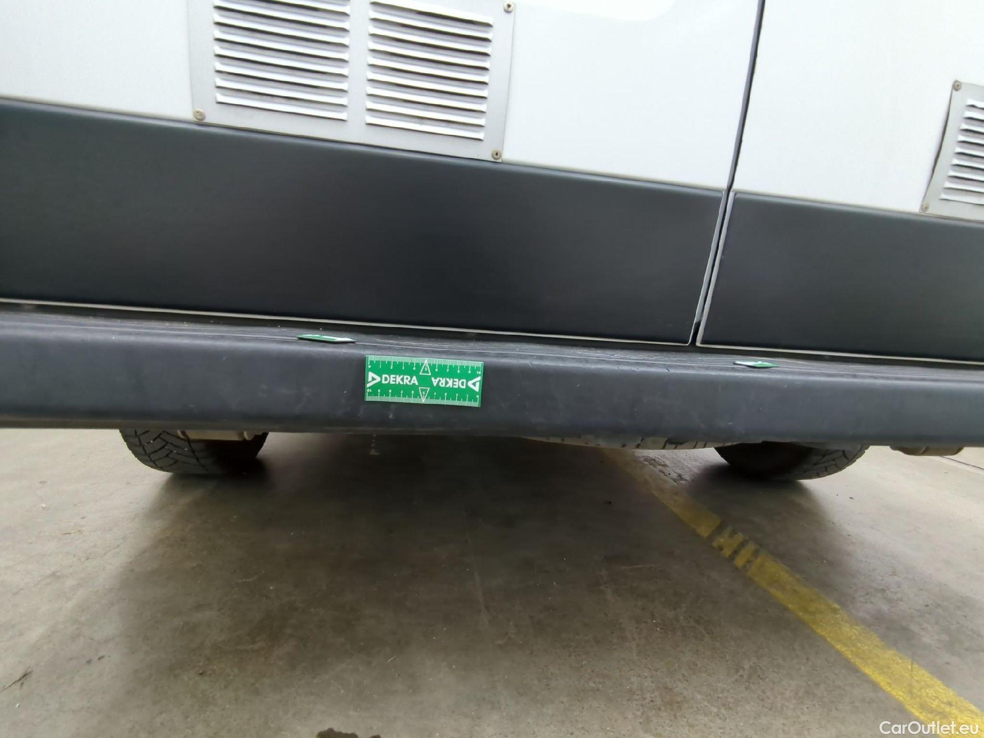  Peugeot  Boxer  Fourgon Surélevé 333 L3H2 Premium BlueHDi 120 Start&Stop 2.2 HDi 120CV BVM6 E6d #42