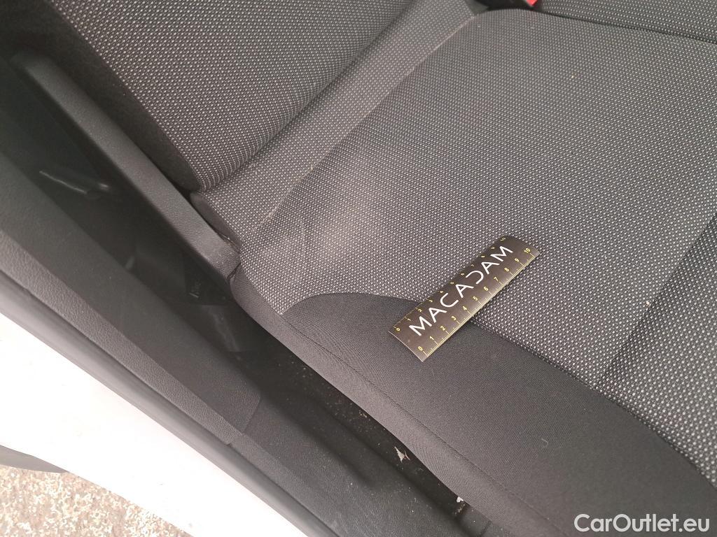  Citroen  Berlingo CITROEN  Van / 2018 / 4P / Fourgonnette Taille M 650kg BlueHDi 100 S&S BVM Club #11