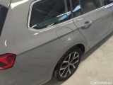  Volkswagen  Passat Volkswagen  Variant 1.5 TSI EVO 150 KM DSG Business 5d #44