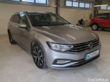  Volkswagen  Passat Volkswagen  Variant 2.0 TDI EVO 150 KM DSG Business 5d #20