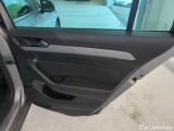  Volkswagen  Passat Volkswagen  Variant 2.0 TDI EVO 150 KM DSG Business 5d #25
