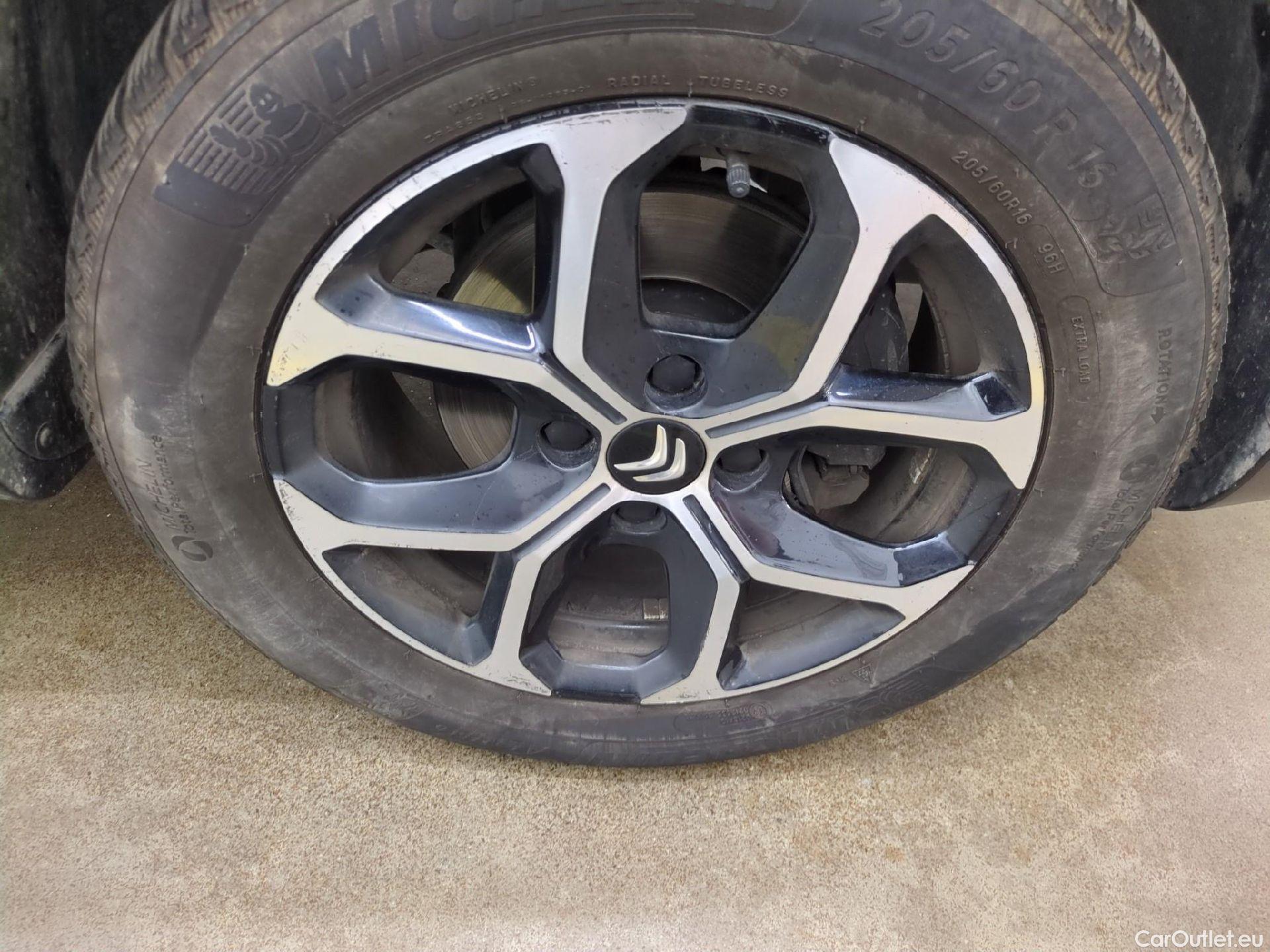  Citroen  C3  Aircross C-Series 1.2 PureTech 110CV BVM6 6E #11