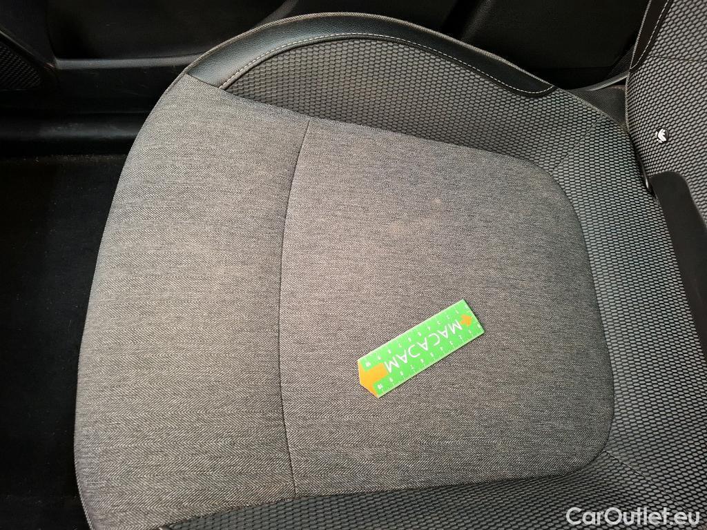  Renault  Captur  Intens 0.9 TCe 90CV BVM5 E6 #19