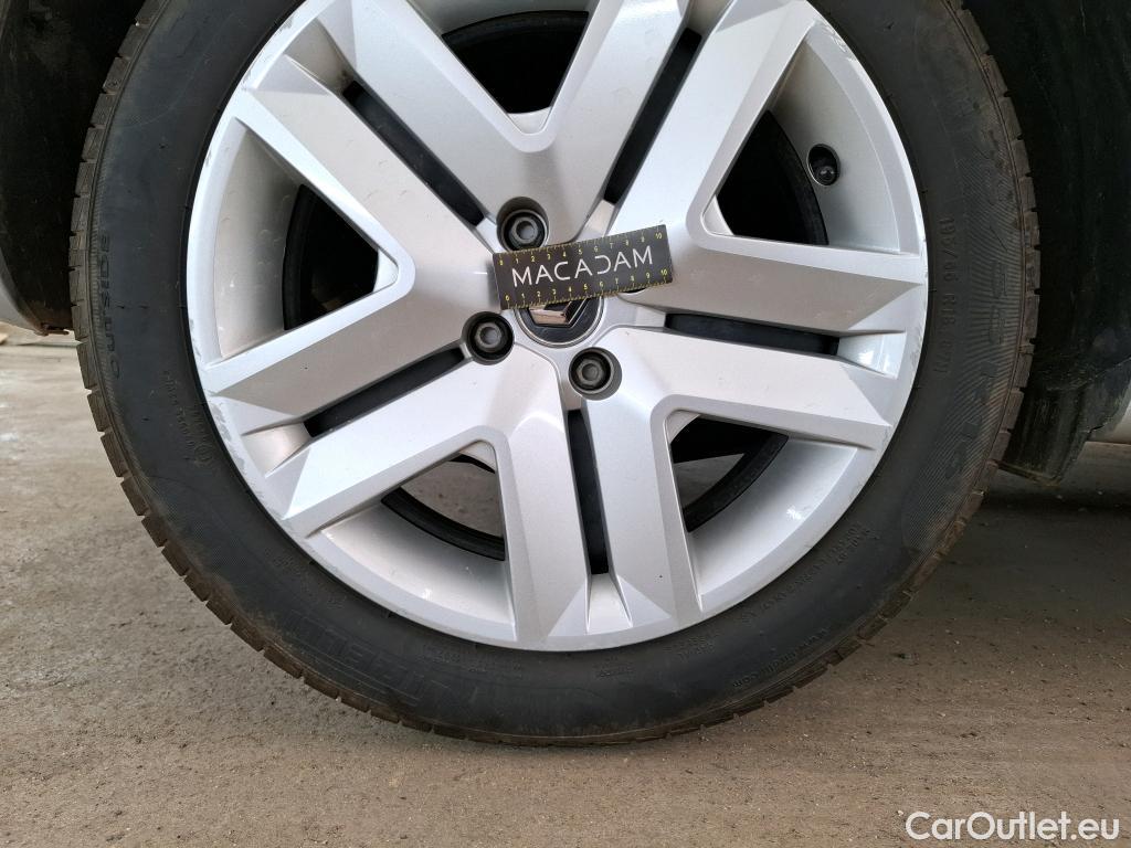  Renault  Clio  V Business 1.6 E-TECH Hybrid 140CV BVA6 E6d #14
