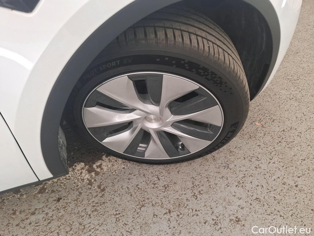  Tesla  Model Y TESLA  / 2021 / 5P / SUV RWD #11