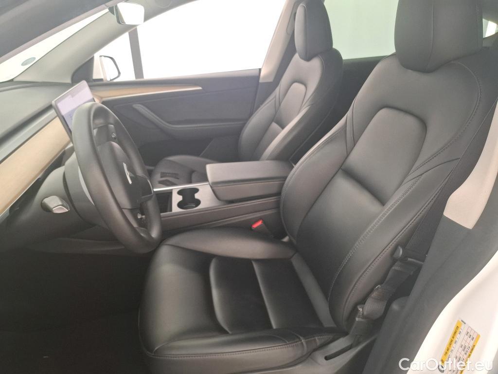  Tesla  Model Y TESLA  / 2021 / 5P / SUV RWD #6