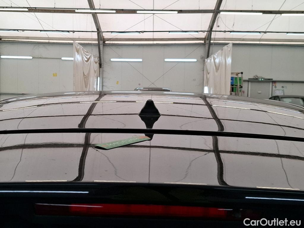  Renault  Captur  Intens 0.9 TCe 90CV BVM5 E6 #17