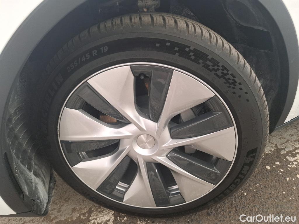  Tesla  Model Y TESLA  / 2021 / 5P / SUV RWD #1