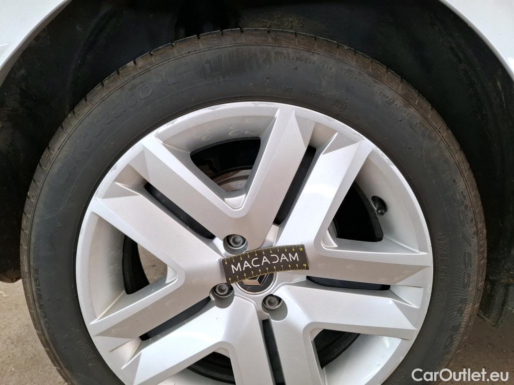  Renault  Clio  V Business 1.6 E-TECH Hybrid 140CV BVA6 E6d #13