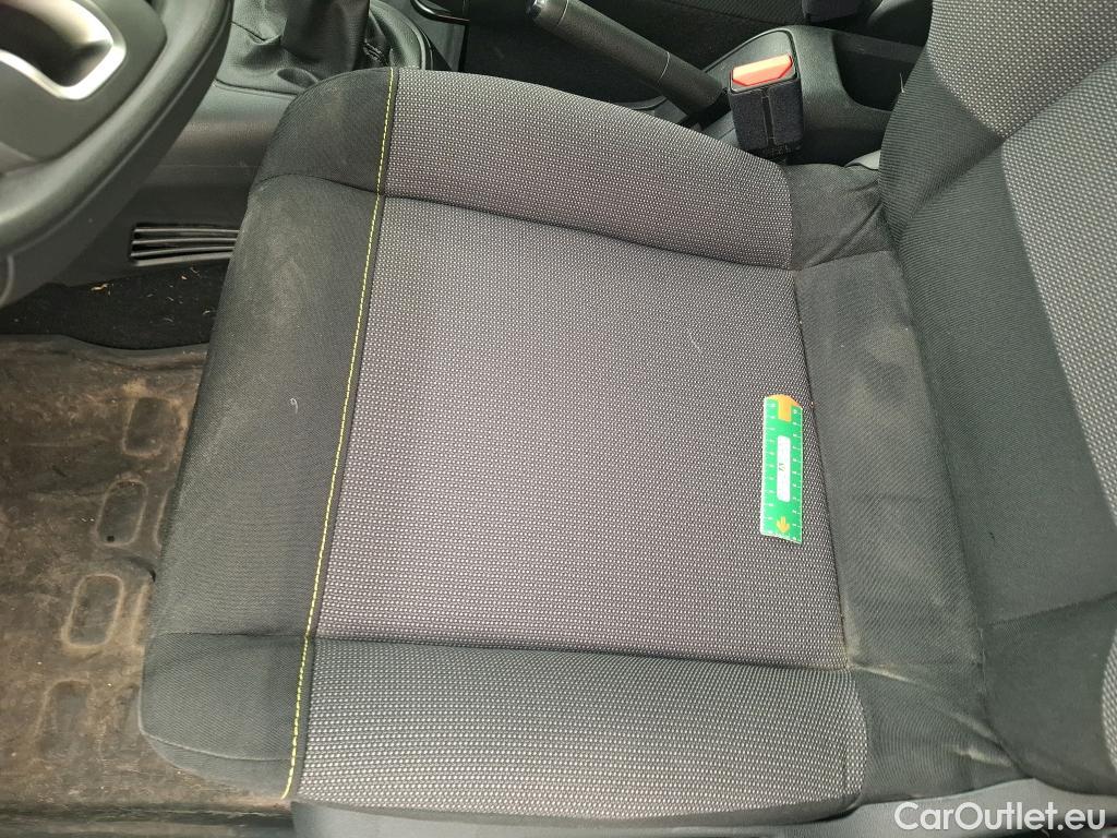  Citroen  C3  Société Feel 1.5 BlueHDI 100CV BVM5 E6dT #7