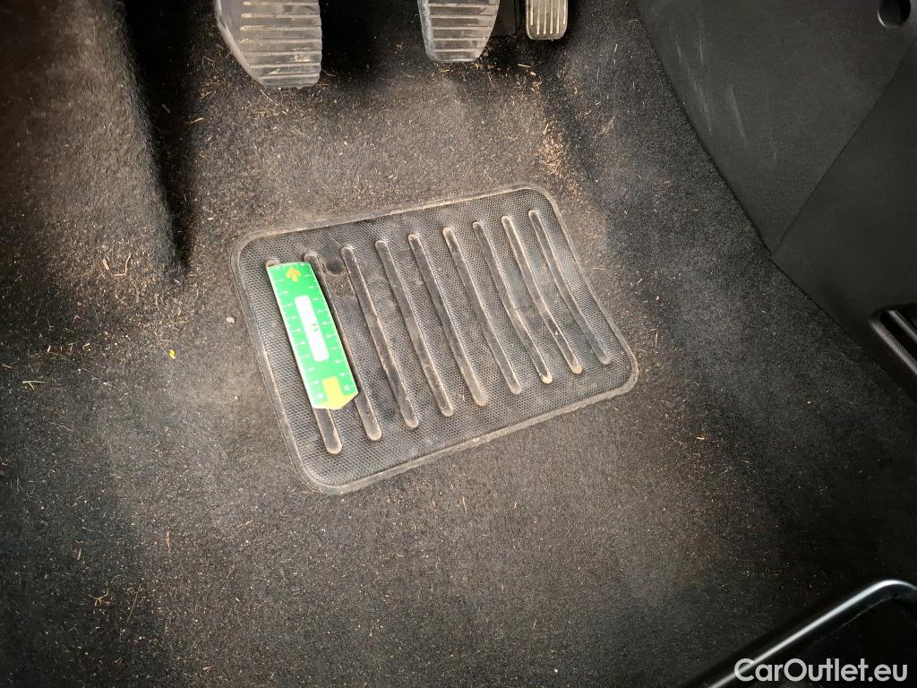  Citroen  C3 CITROEN  Société / 2020 / 5P / Berline / VU PureTech 83 S&S BVM Feel Nav #5