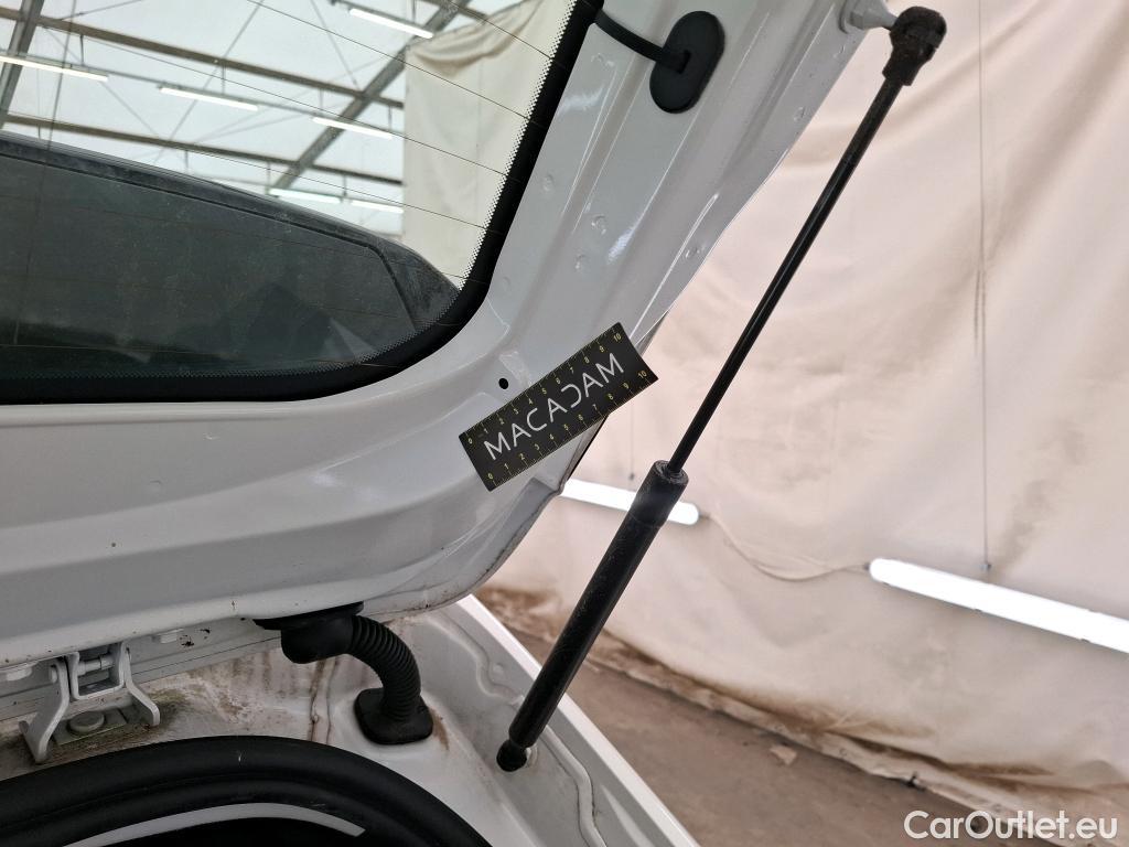  Peugeot  208  Premium 1.5 HDi 100CV BVM6 E6d #31
