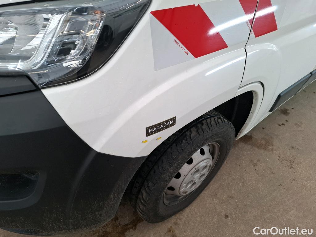  Peugeot  Boxer PEUGEOT  VU 4p Fourgon BLUEHDI 110 PREMIUM 330 L2H2 #63