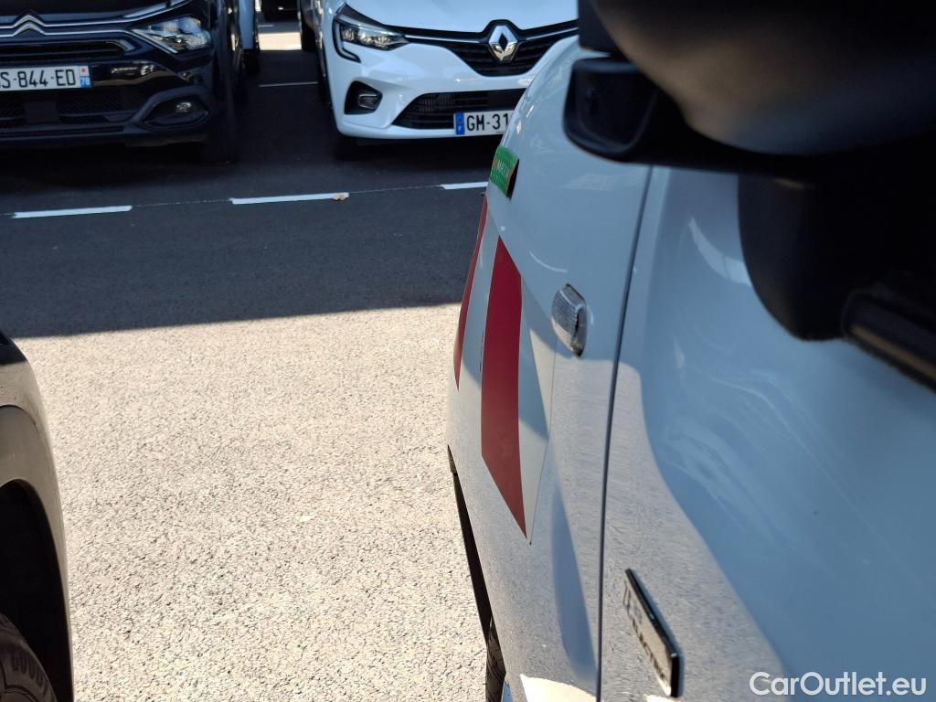  Renault  Kangoo  Z.E. 33 Confort BVA #6