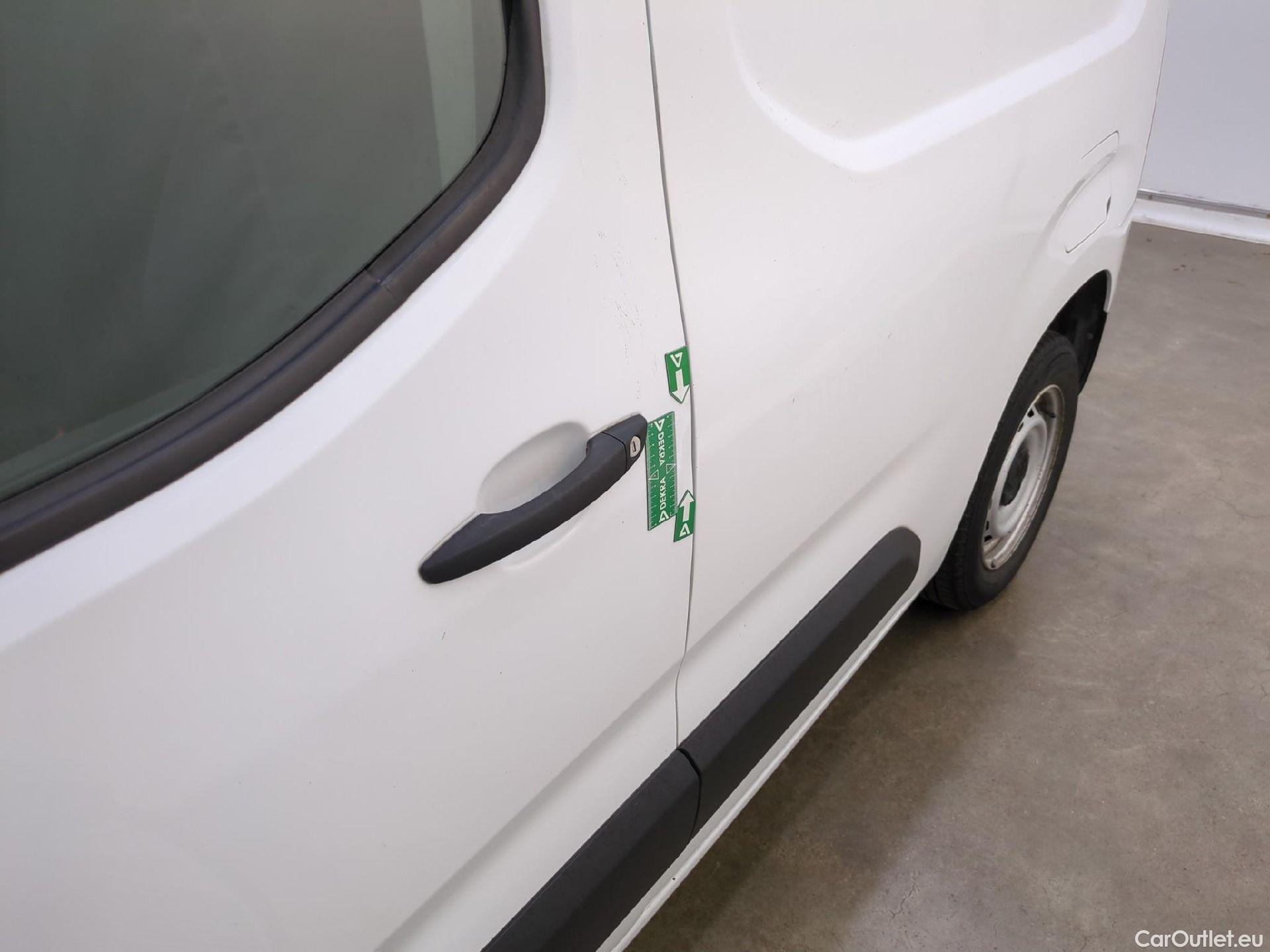  Citroen  Berlingo  Fourgon Club M 650 1.5 BlueHDi 100CV BVM6 E6d #19