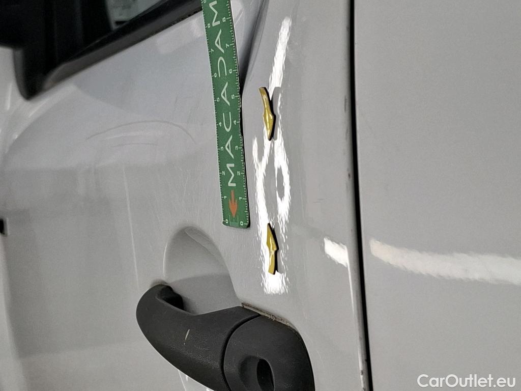  Renault  Kangoo  Z.E. 33 Confort BVA #26