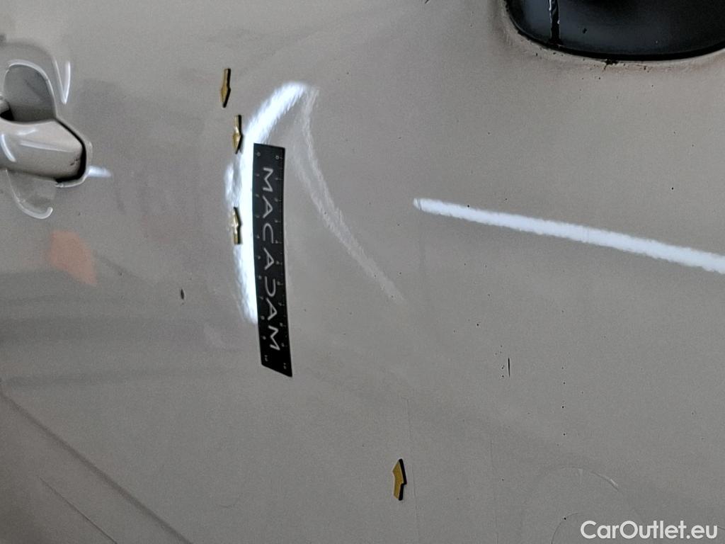  Citroen  C3  Société Feel 1.5 BlueHDI 100CV BVM6 E6dT #17