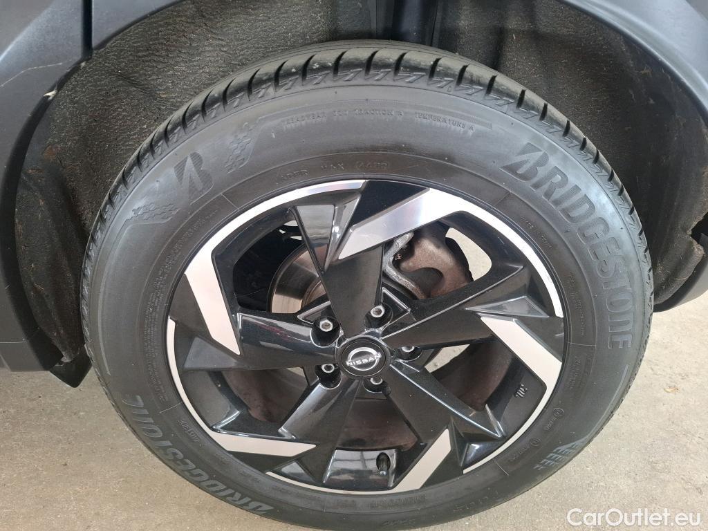  Nissan  Juke NISSAN  2019 5P Crossover Hybrid 143 Business+ #38