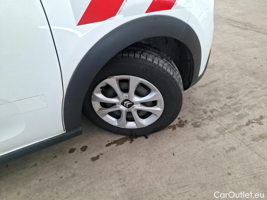  Citroen  C3  Société Feel 1.5 BlueHDI 100CV BVM6 E6dT #23