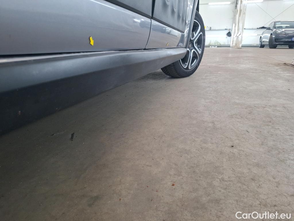  Citroen  C3  Shine Business 1.2 PureTech 80CV BVM5 E6 #21